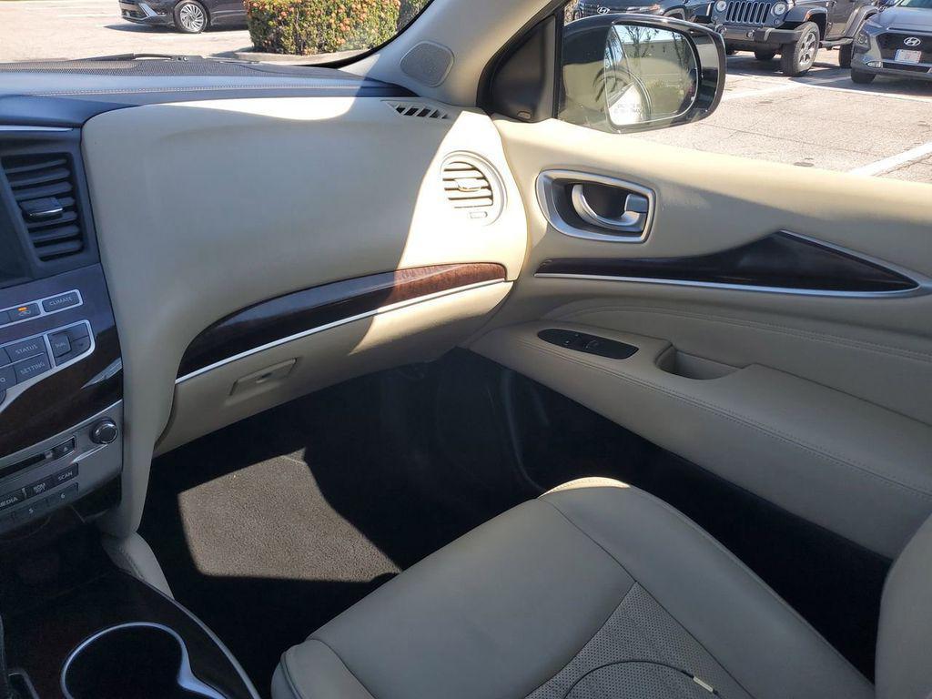 used 2019 INFINITI QX60 car, priced at $17,647