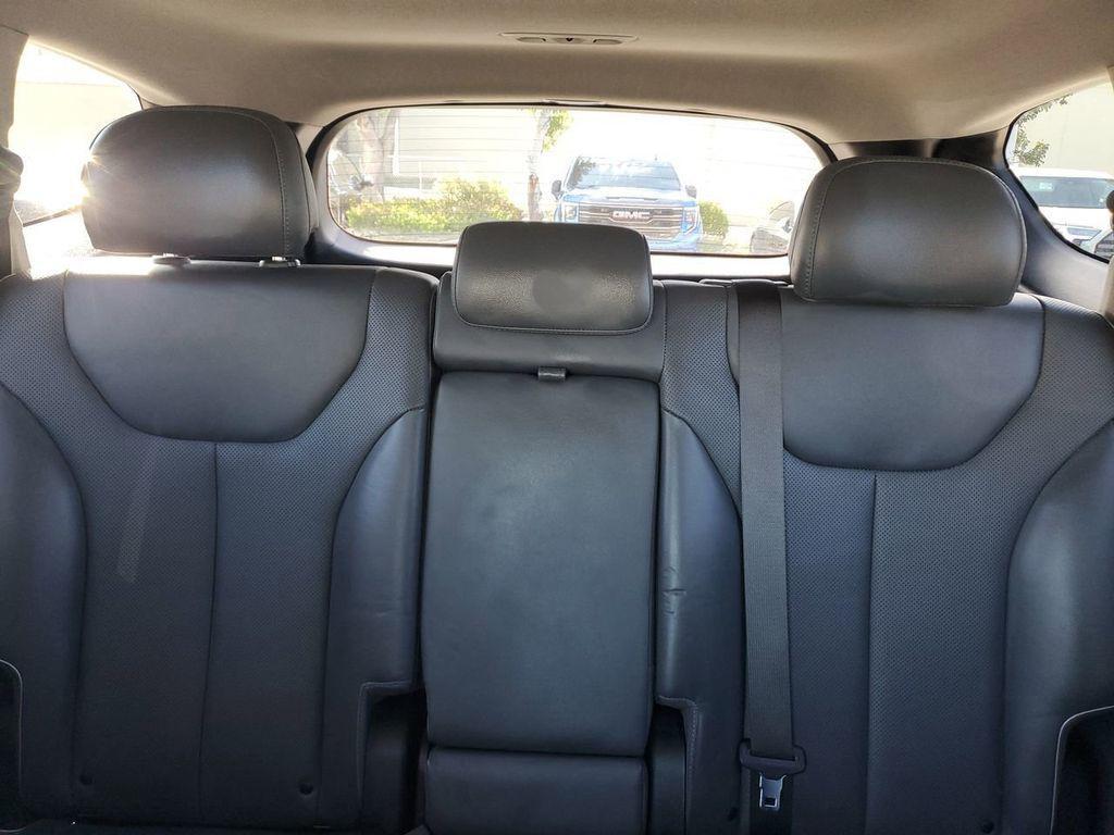 used 2021 Hyundai Santa Fe car, priced at $21,656