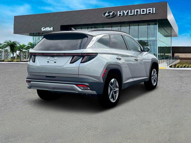 new 2025 Hyundai TUCSON Hybrid car, priced at $38,370