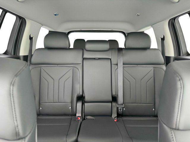 used 2025 Hyundai Santa Fe car, priced at $37,149