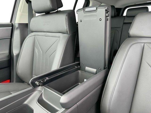 used 2025 Hyundai Santa Fe car, priced at $37,149