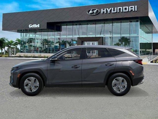 new 2026 Hyundai TUCSON Hybrid car, priced at $31,120