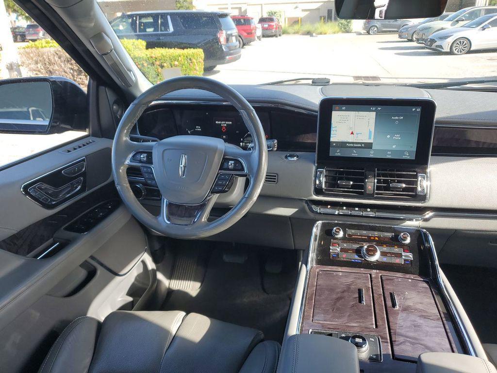 used 2021 Lincoln Navigator car, priced at $35,896