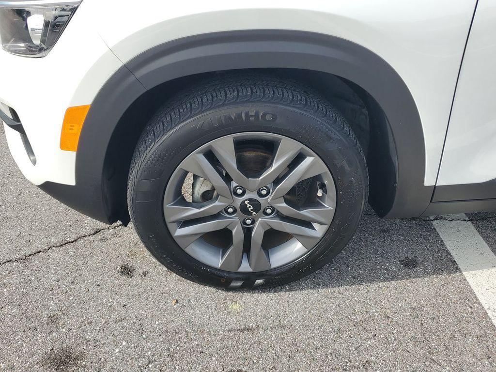 used 2023 Kia Seltos car, priced at $17,764