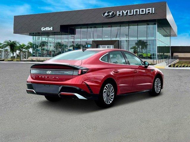 new 2025 Hyundai Sonata Hybrid car, priced at $30,270