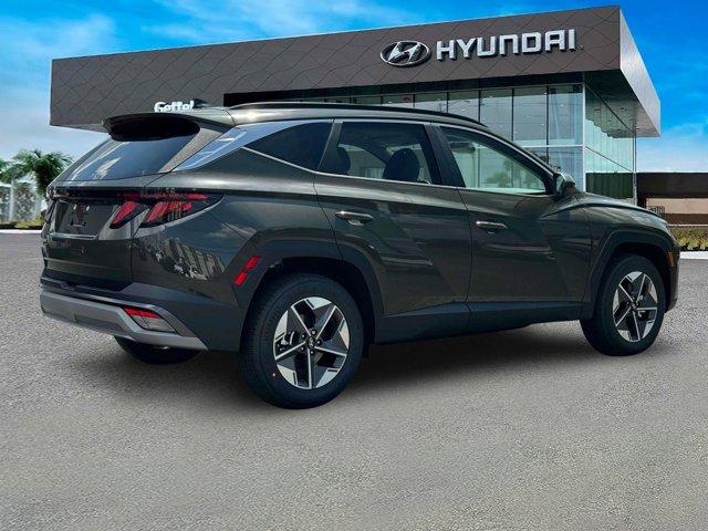 new 2025 Hyundai Tucson car, priced at $31,804