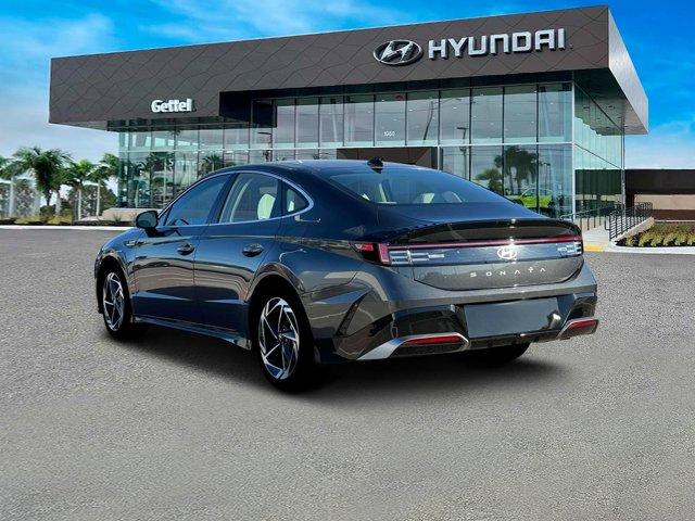 new 2025 Hyundai Sonata car, priced at $32,060