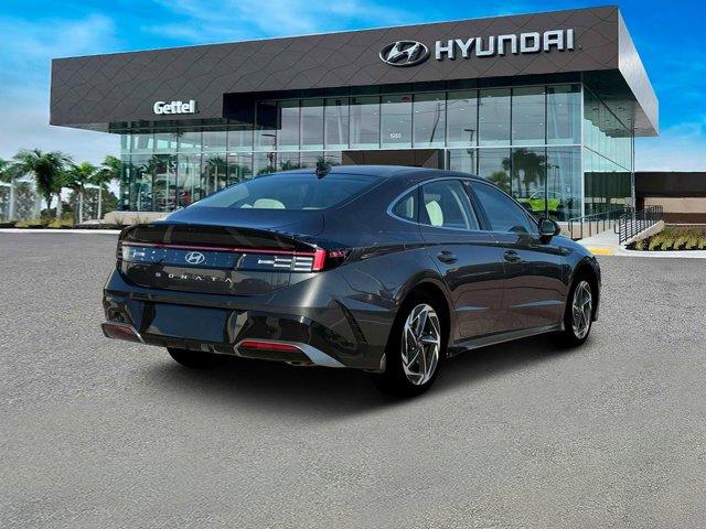 new 2025 Hyundai Sonata car, priced at $32,060