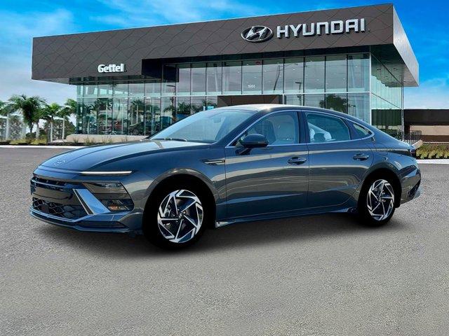 new 2025 Hyundai Sonata car, priced at $32,060