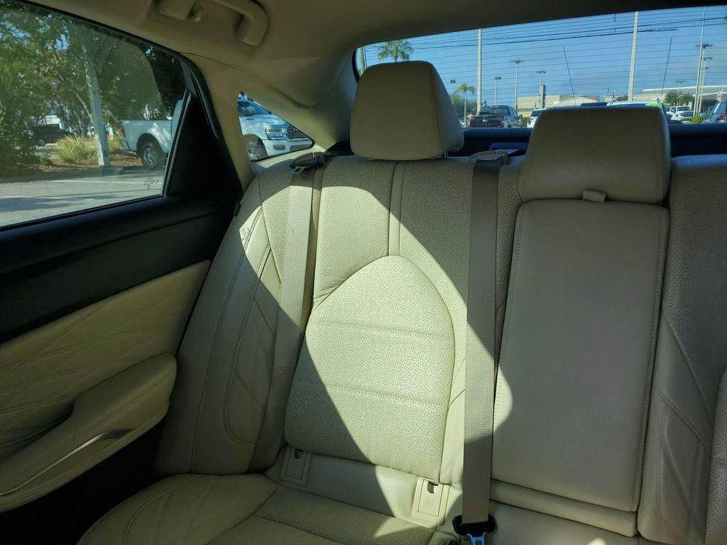 used 2020 Toyota Avalon Hybrid car, priced at $27,704