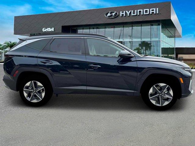 new 2025 Hyundai Tucson Hybrid car, priced at $37,439