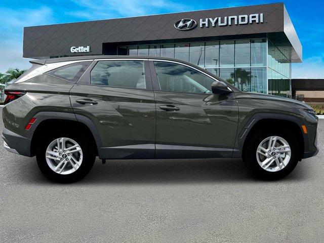 new 2025 Hyundai Tucson car, priced at $29,400