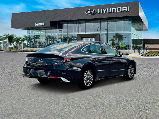 new 2025 Hyundai Sonata Hybrid car, priced at $31,923