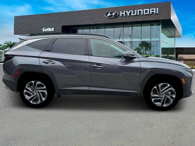 new 2025 Hyundai Tucson Hybrid car, priced at $42,180