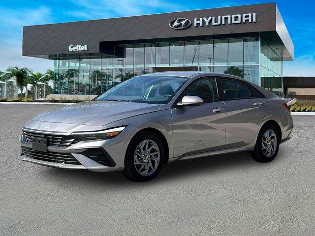 new 2025 Hyundai ELANTRA HEV car, priced at $25,585