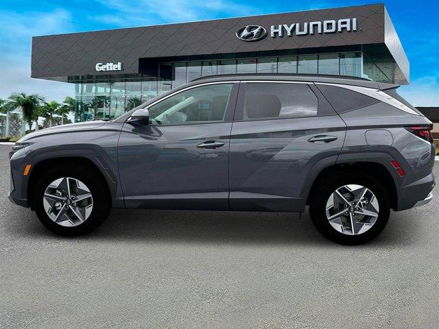 new 2025 Hyundai Tucson car, priced at $31,495