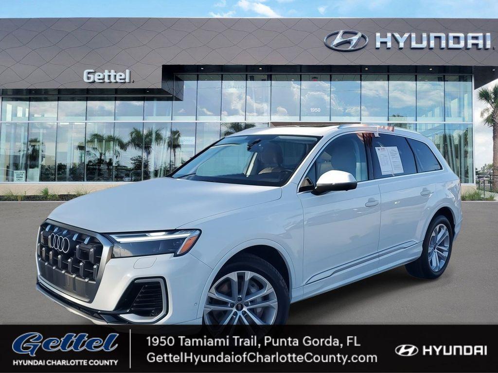 used 2025 Audi Q7 car, priced at $51,599