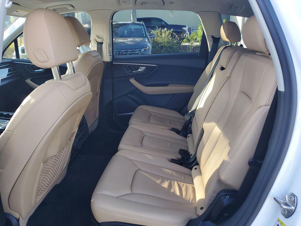 used 2025 Audi Q7 car, priced at $51,599