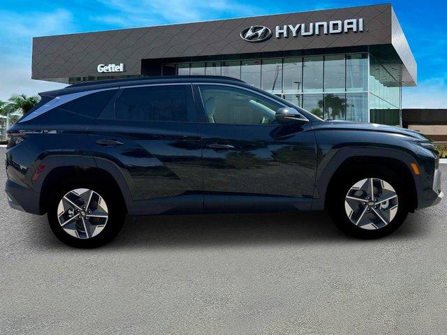 new 2025 Hyundai Tucson Hybrid car, priced at $37,380