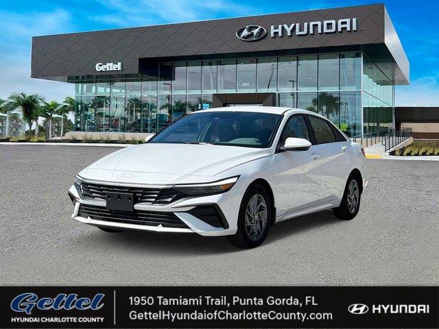 new 2025 Hyundai Elantra HEV car, priced at $27,930