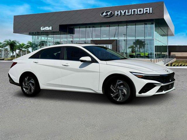new 2025 Hyundai ELANTRA HEV car, priced at $30,560