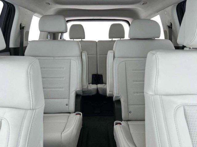 new 2025 Hyundai SANTA FE HEV car, priced at $44,462