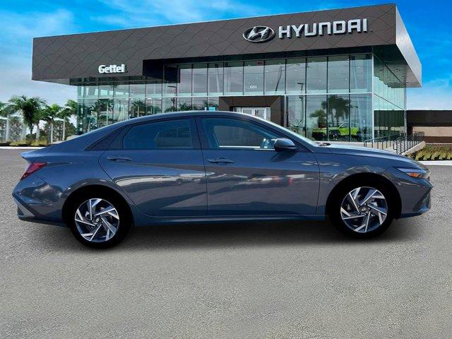 new 2025 Hyundai Elantra car, priced at $23,680