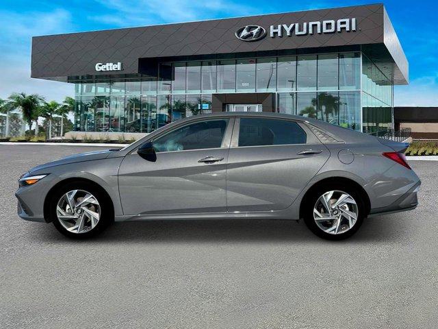 new 2025 Hyundai Elantra car, priced at $23,680