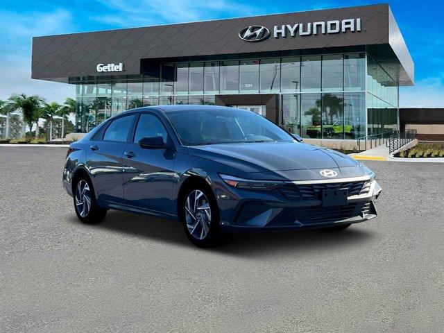 new 2025 Hyundai Elantra car, priced at $23,680