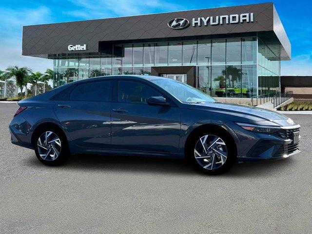 new 2025 Hyundai Elantra car, priced at $23,680