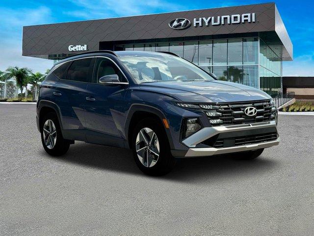 new 2025 Hyundai Tucson car, priced at $33,735