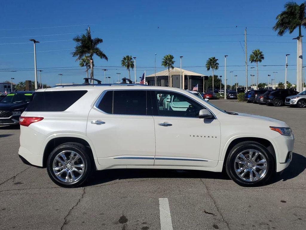 used 2021 Chevrolet Traverse car, priced at $25,758