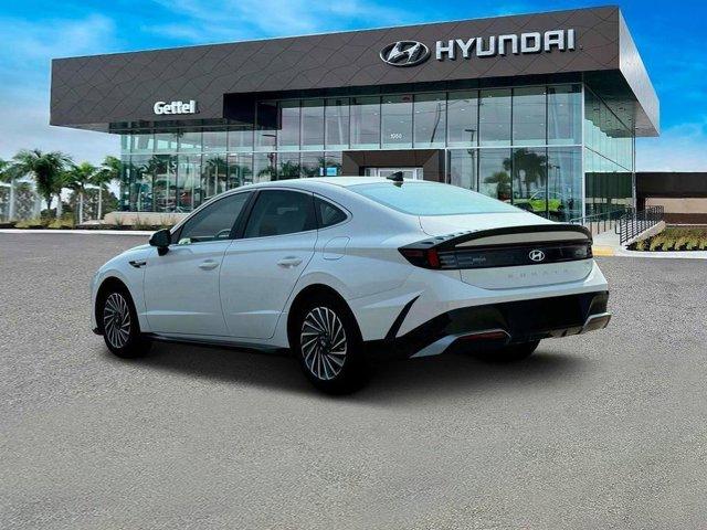 new 2025 Hyundai Sonata Hybrid car, priced at $30,470
