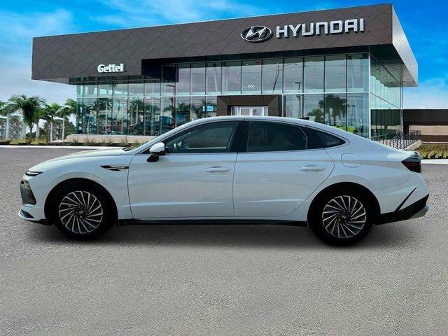 new 2025 Hyundai Sonata Hybrid car, priced at $30,470