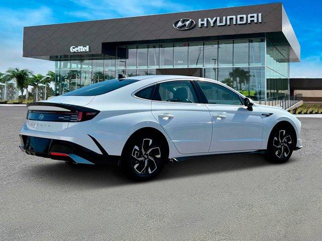 new 2025 Hyundai Sonata car, priced at $29,246