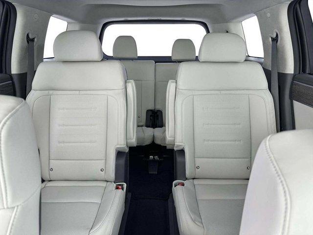 new 2025 Hyundai Santa Fe car, priced at $38,587