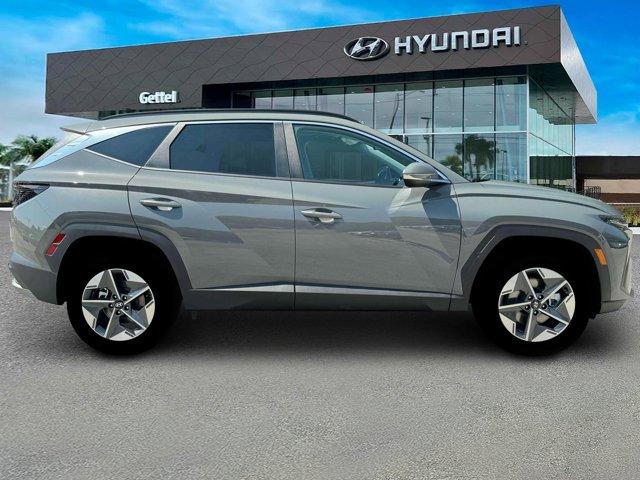 new 2025 Hyundai Tucson car, priced at $34,053