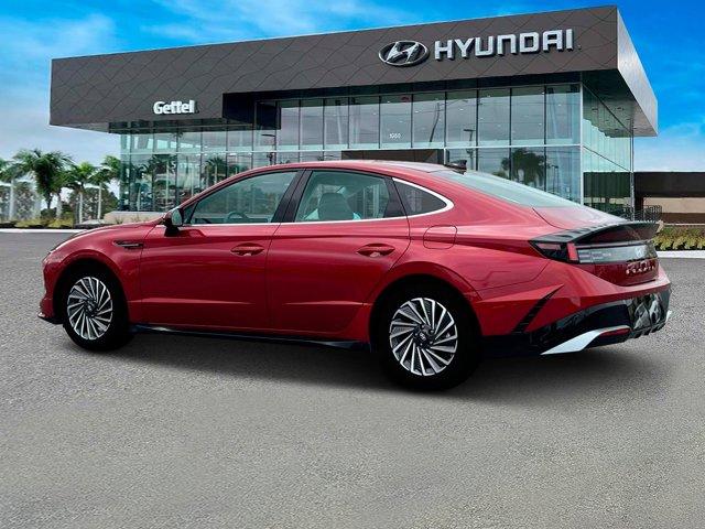 new 2025 Hyundai Sonata Hybrid car, priced at $32,205