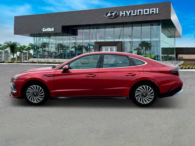 new 2025 Hyundai Sonata Hybrid car, priced at $32,205