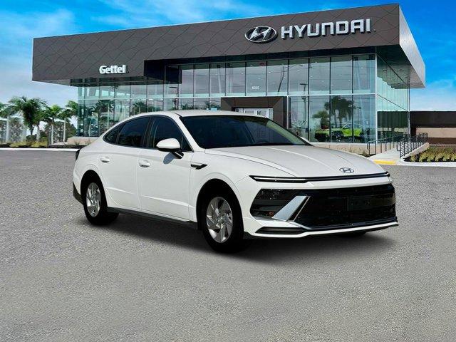 new 2025 Hyundai Sonata car, priced at $28,327