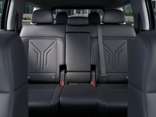 new 2025 Hyundai Santa Fe car, priced at $42,547