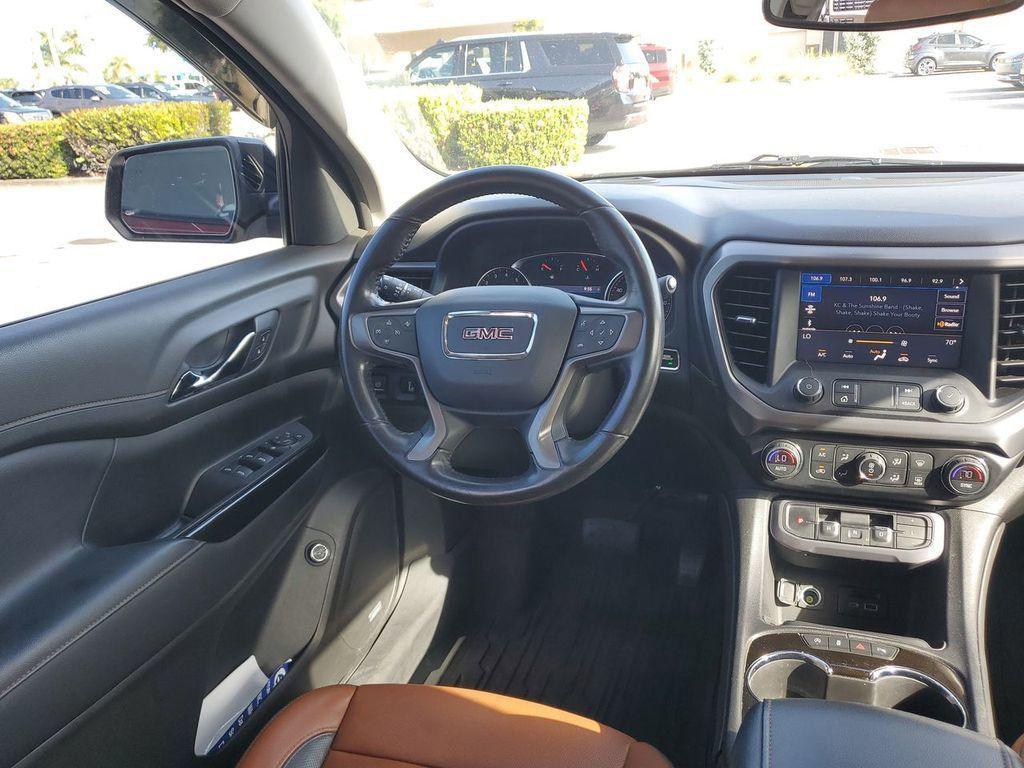 used 2020 GMC Acadia car, priced at $22,954