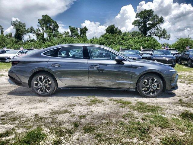 new 2024 Hyundai Sonata car, priced at $26,170