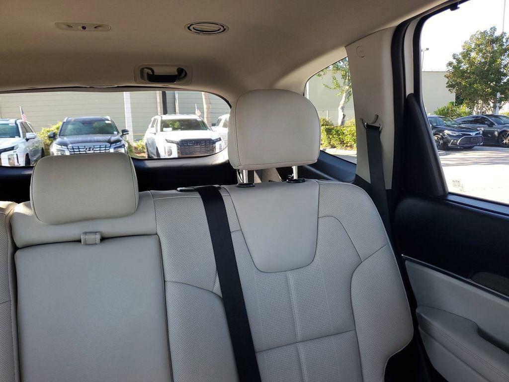 used 2021 Kia Telluride car, priced at $28,131