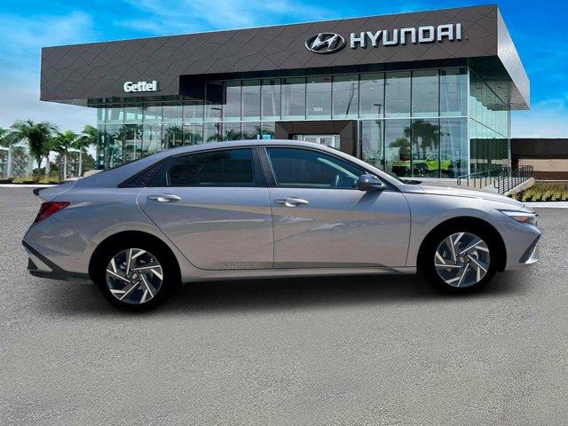 new 2025 Hyundai Elantra car, priced at $24,294