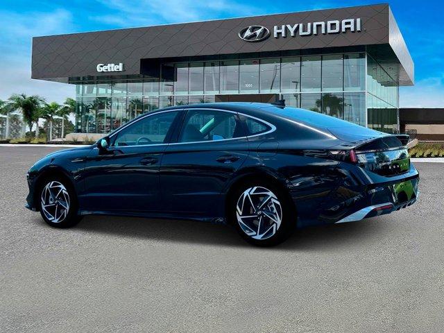 new 2024 Hyundai Sonata car, priced at $28,098