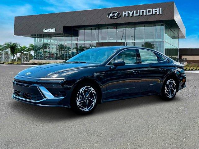 new 2024 Hyundai Sonata car, priced at $28,098