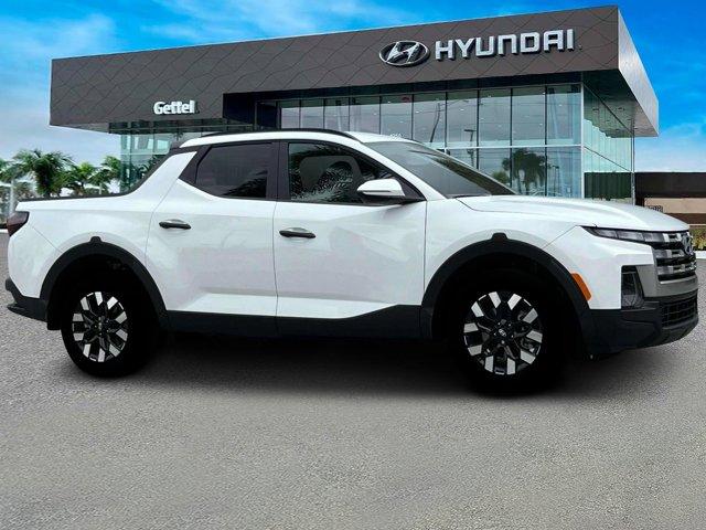 new 2025 Hyundai Santa Cruz car, priced at $31,302