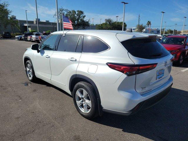 used 2022 Toyota Highlander car, priced at $31,459