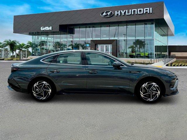 new 2024 Hyundai Sonata car, priced at $29,045